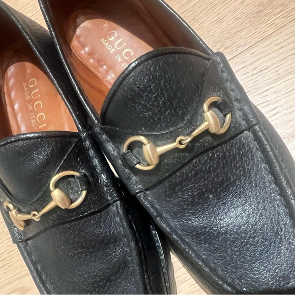 AUTHENTIC GUCCI WOMENS LOAFERS size 7.5 - Picture 6 of 7
